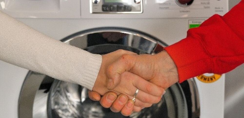 Unsere Leistungen rund um Hausgeräte Unsere Leistungen rund um Hausgeräte